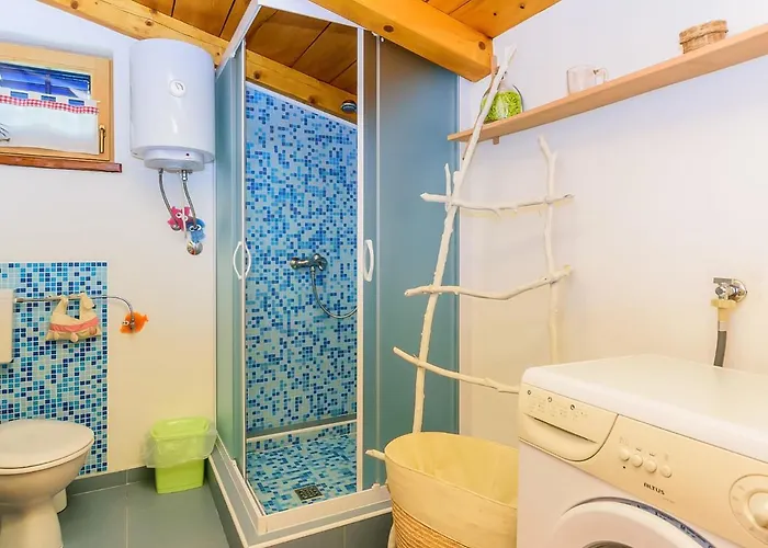 Loreta By Interhome Vakantiehuis