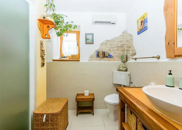 Loreta By Interhome Vakantiehuis Cabrunici