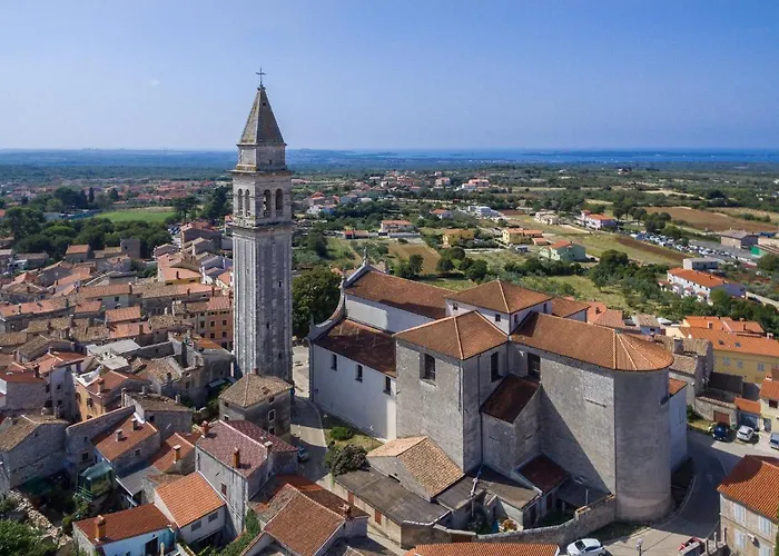 Loreta By Interhome Vakantiehuis Cabrunici