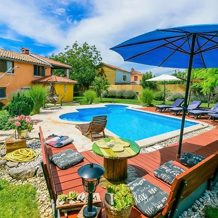 Holiday Home Loreta By Interhome