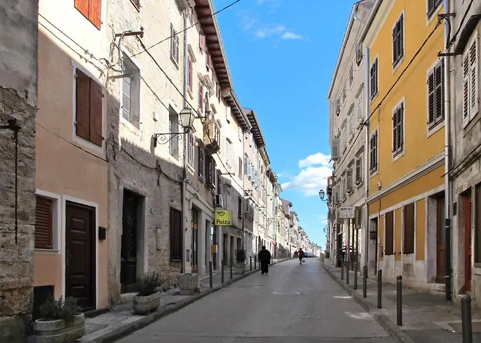 Loreta By Interhome Cabrunici